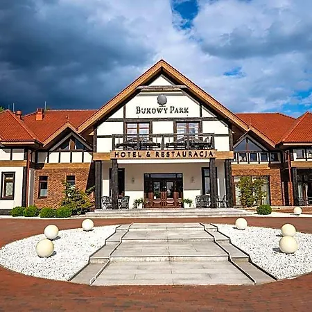 شقة فندقية Dworek Bukowy Park 3*