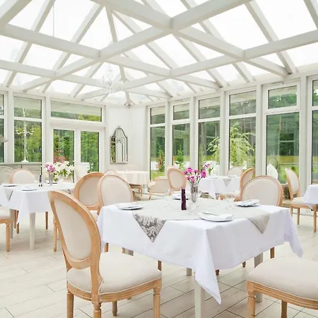 Dworek Bukowy Park 3* Stettin