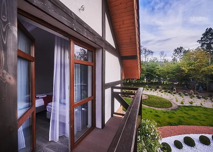 Apart-hotel Dworek Bukowy Park